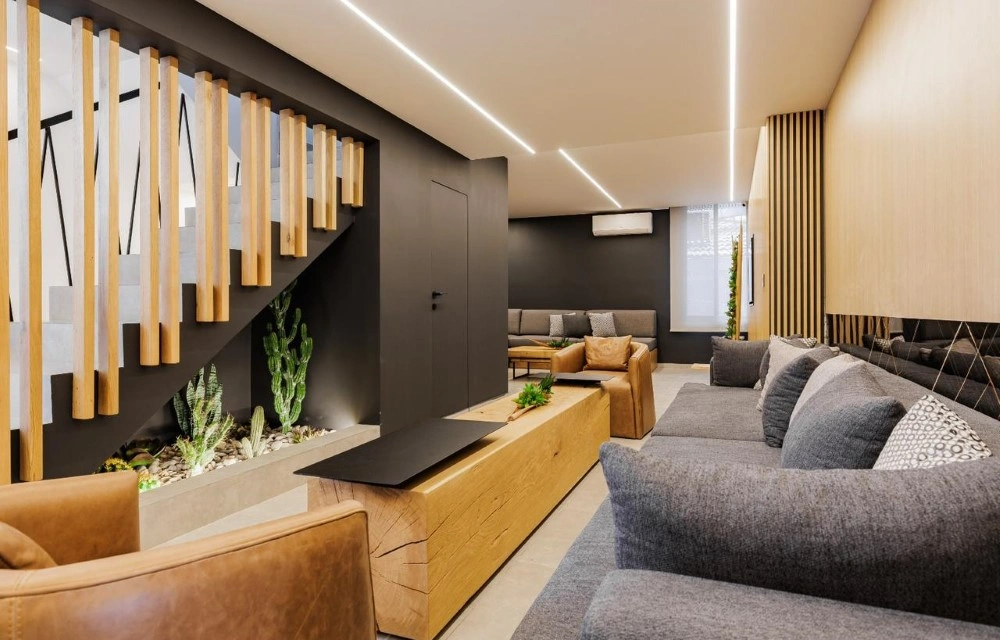 Middle Beach Hotel Gallery