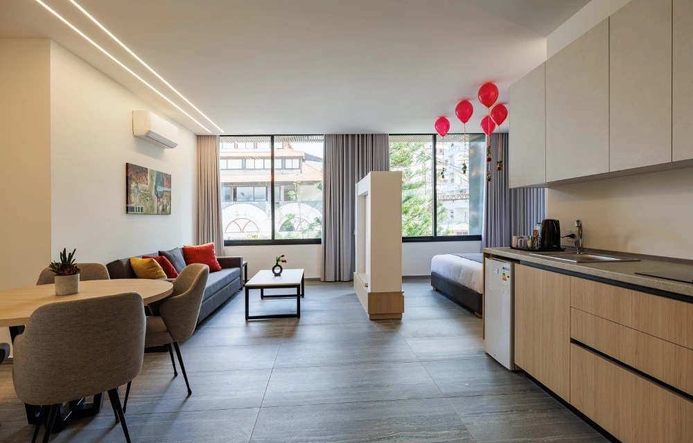 Middle Beach Hotel Room Section 2